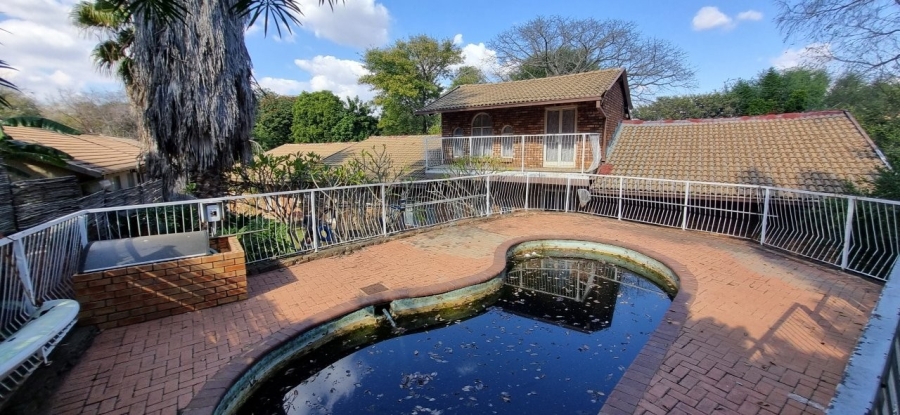 5 Bedroom Property for Sale in Elandsrand North West
